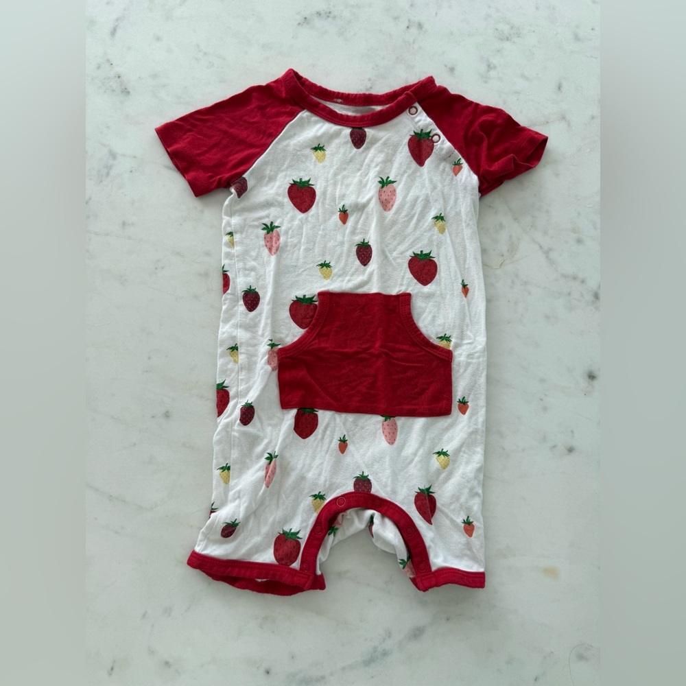 Kyte BABY Red and White Strawberry Pajamas
